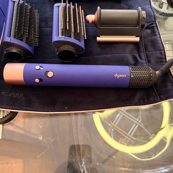 Dyson Airwrap Multi-Styler — Purple with Rose Gold Accents - Picture 8 of 12